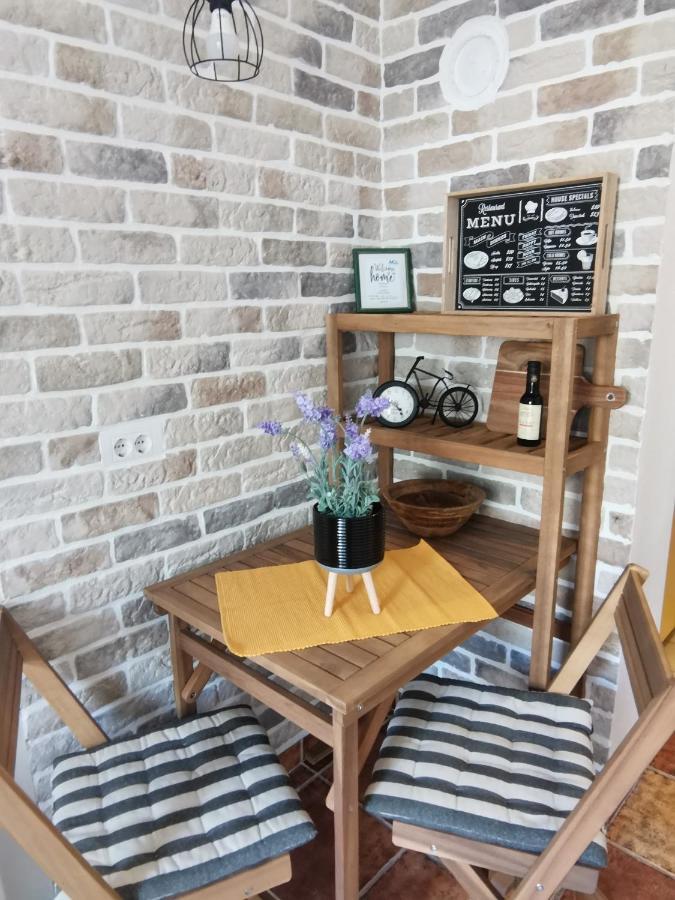 Apartments Maris Петровац Экстерьер фото